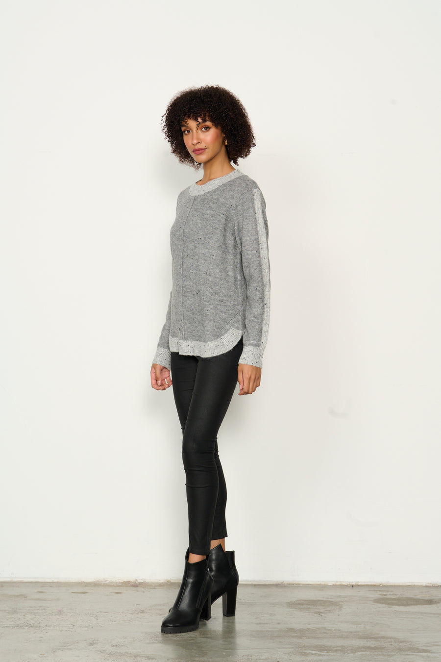 CAJU | Scoop Hem Jumper