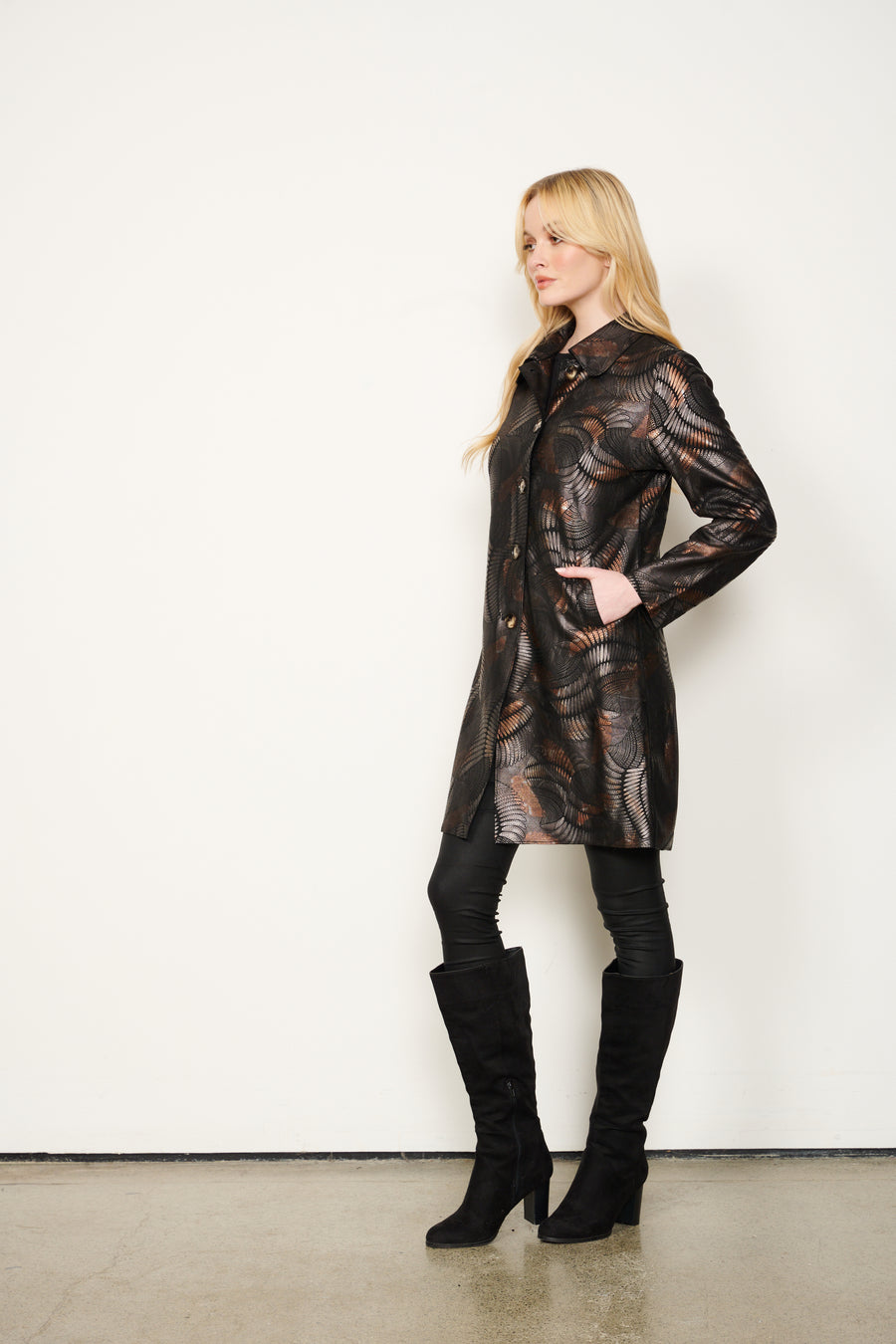 HOLMES & FALLON | Metallic Print Coat