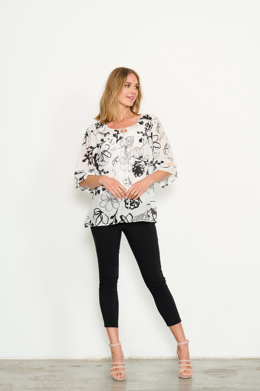 HOLMES & FALLON | Printed Blouse