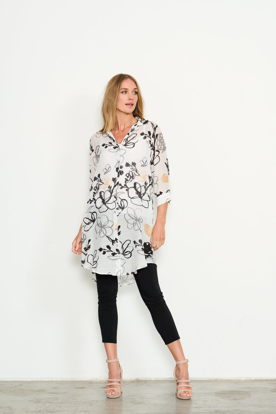 HOLMES & FALLON | Printed Shirt w/scoop Hem