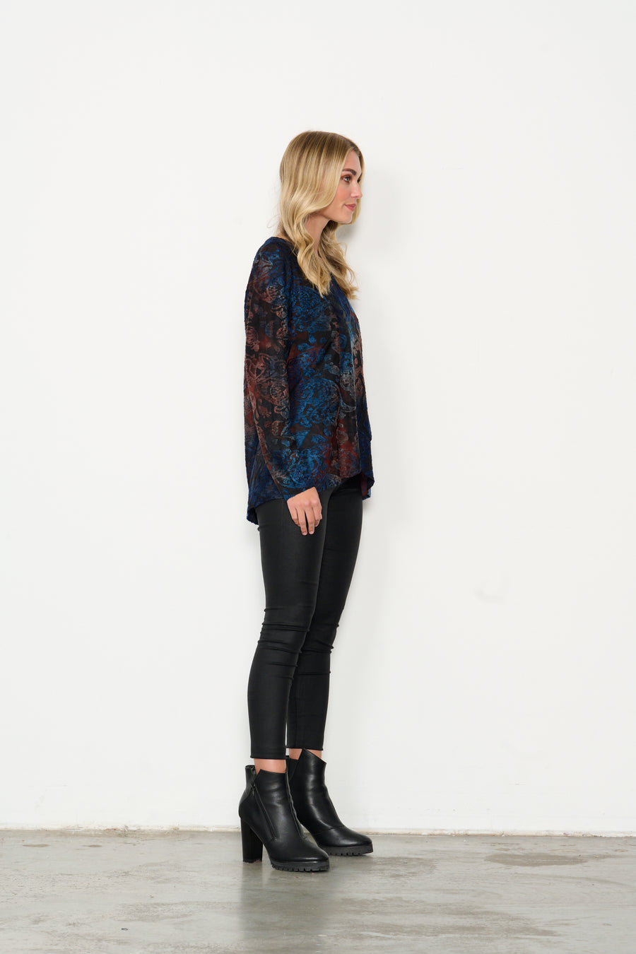 HOLMES & FALLON | Jacquard Print Top