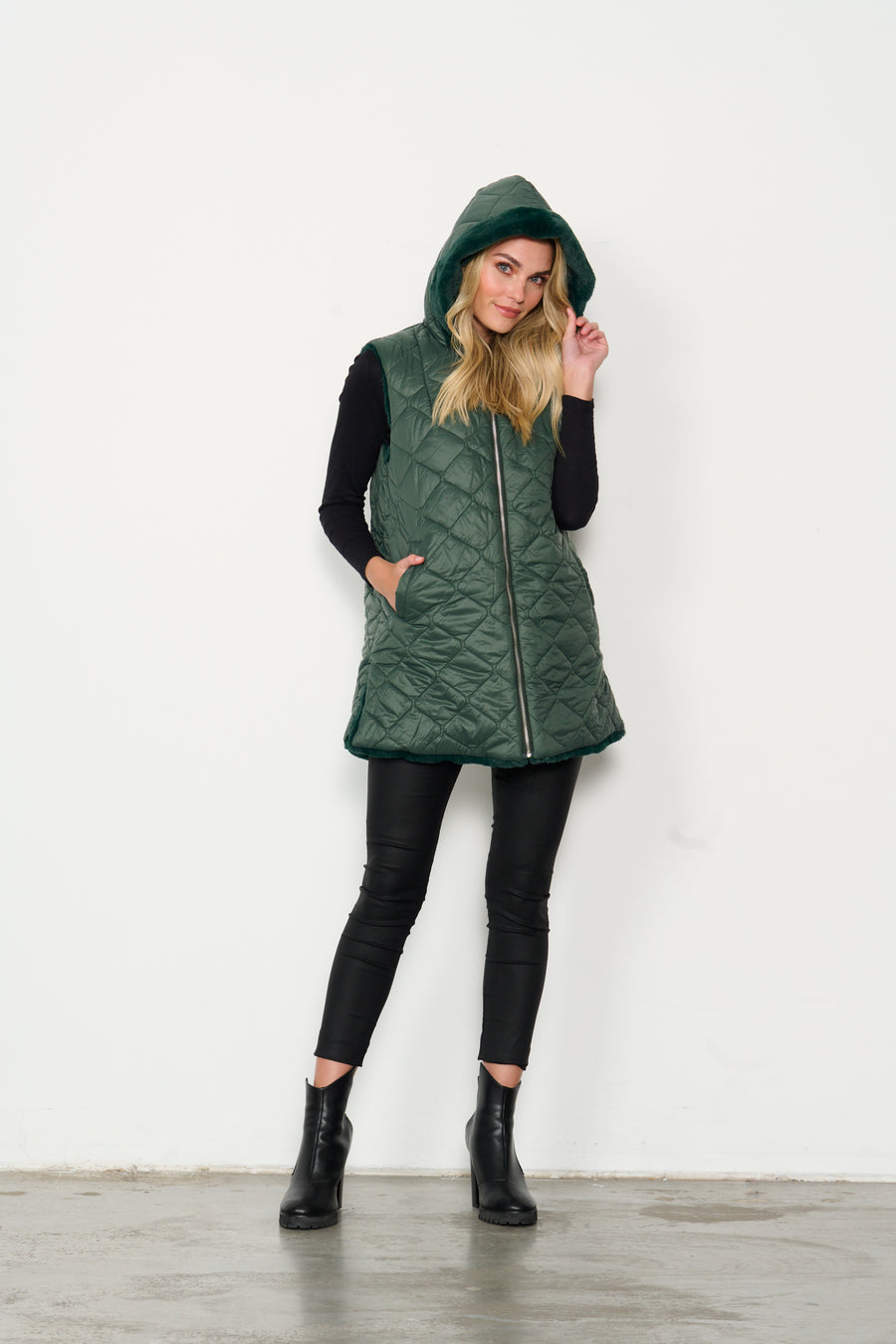 HOLMES & FALLON | Faux Fur Reversible Puffer