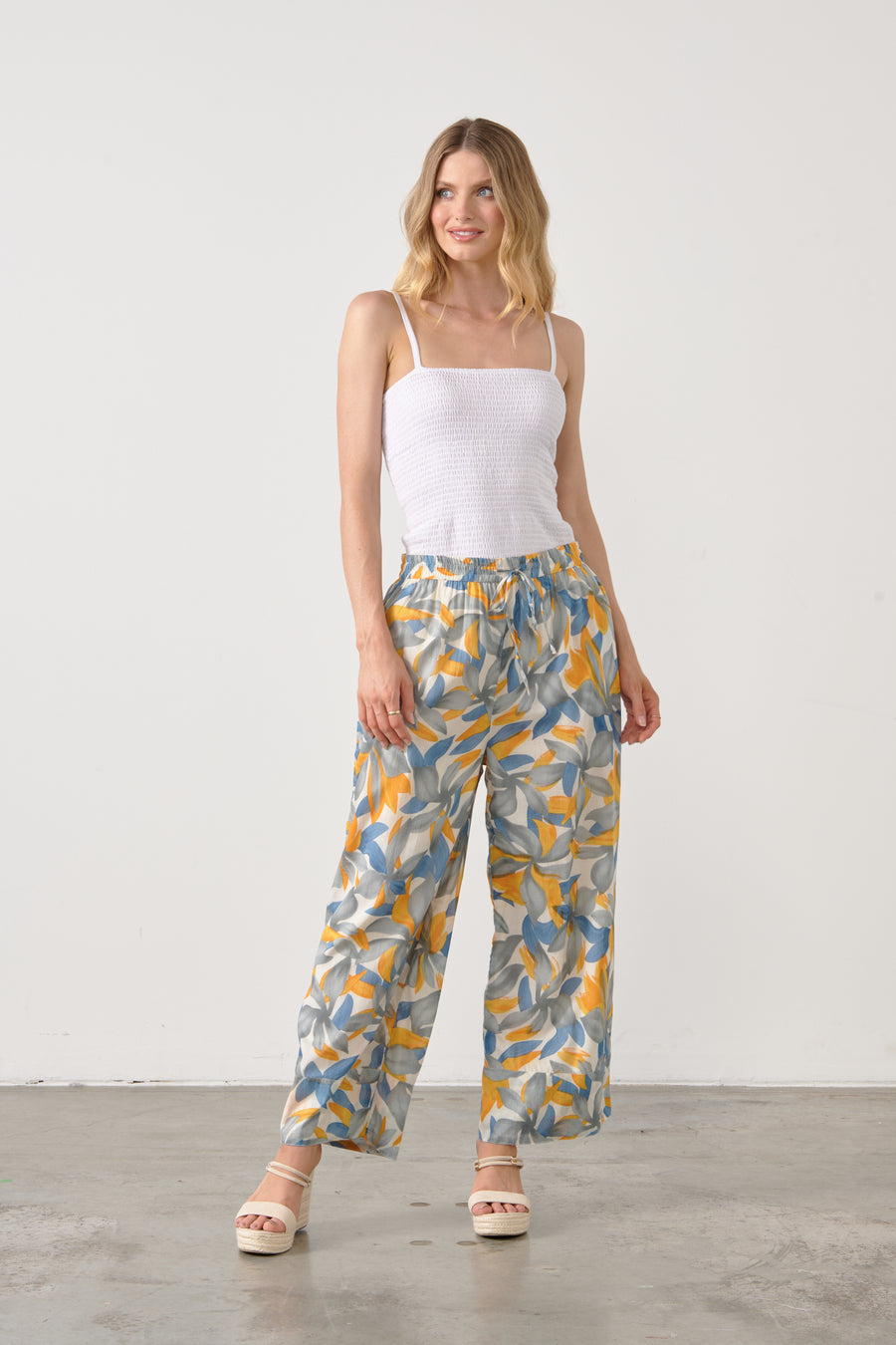 HOLMES & FALLON | Elastic Waist Pant