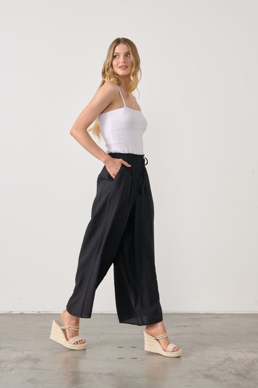 HOLMES & FALLON | Wide Leg Pant