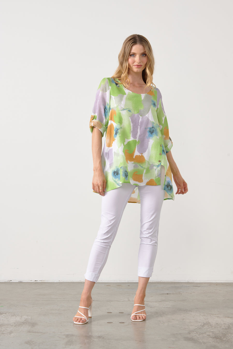 HOLMES & FALLON | Button Hem Tunic