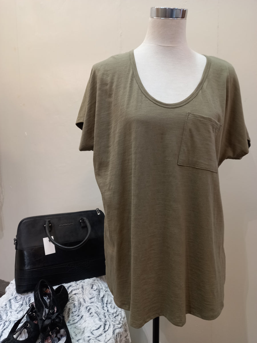 Plain Tee